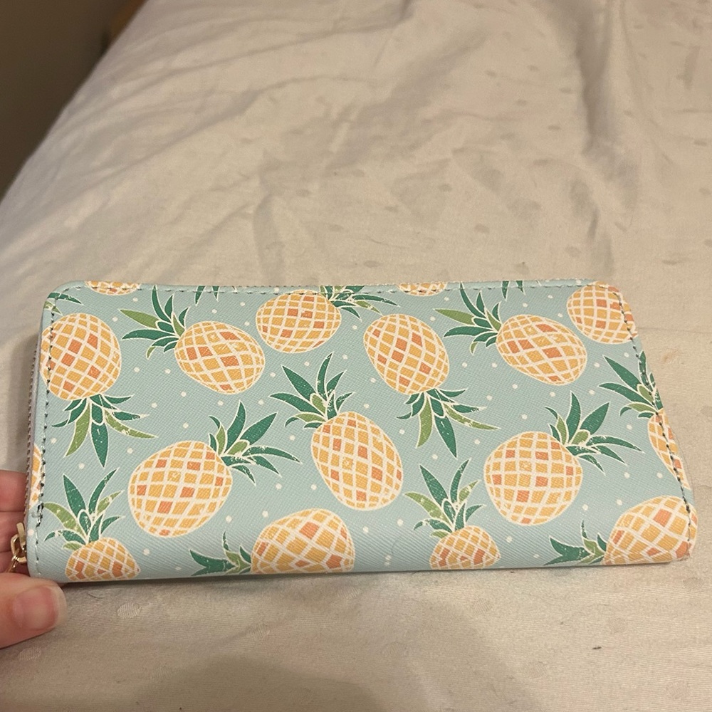 Pineapple Print Wallet